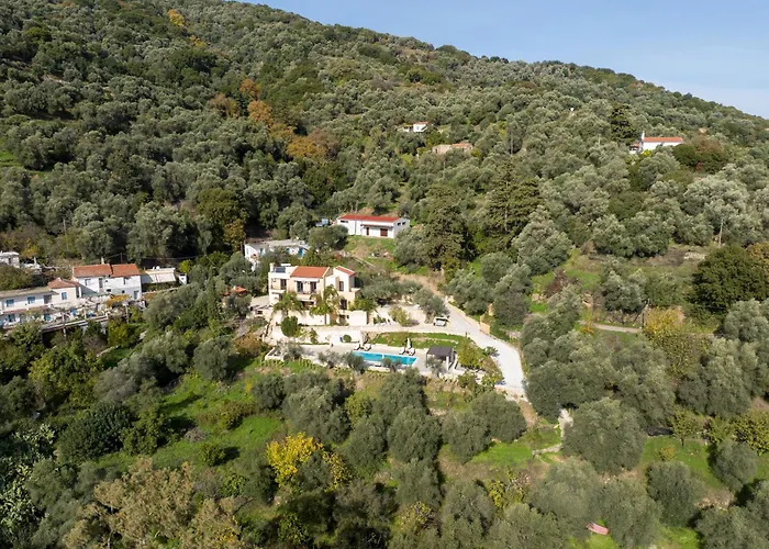 Serenity River Villa